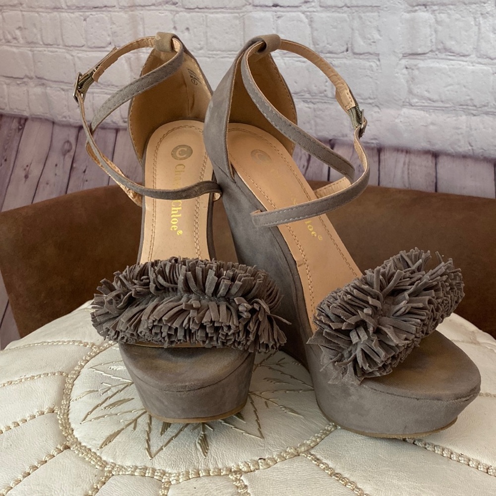 Chase & Chloe Extreme Platform Wedge Sandals, strappy, grey, lightly worn